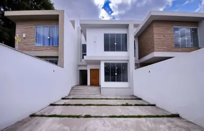 Casa nova e moderna no laranjal, volta redonda/rj – 3 quartos, área gourmet e quintal espaçoso.