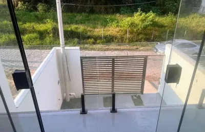 Casa com 2 suítes com quintal amplo à venda no solar santa rita residencial - volta redonda/rj