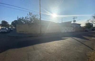 Terreno de esquina à venda – vila industrial- são josé dos campos sp.