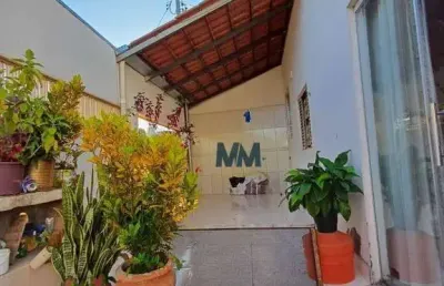 Casa com 4 dormitórios à venda, 117 m² por r$ 320.000 - jardim américa - uberaba/mg