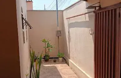Casa com 3 dormitórios à venda, 109 m² por r$ 126.000,00 - residencial 2000 - uberaba/mg