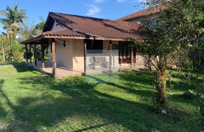 Casa com 3 quartos à venda na Avenida Lindolfo Freitas Ledoux Sfs, sn, Vila da Glória, São Francisco do Sul
