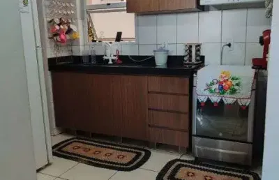 Apartamento à venda com armários em todos os cômodos e 3 quartos em rio verde - go