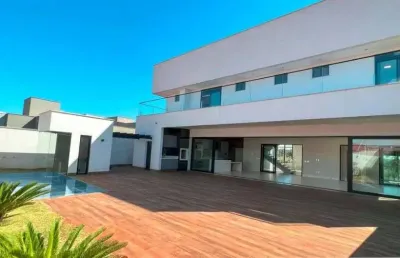 Sobrado a venda em condominio em rio verde go com 3 suites