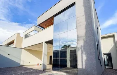 Casa à venda com churrasqueira, piscina, armários embutidos, 4 suítes e espaço amplo em rio verde