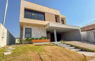 Casa á venda com 4 quartos, churrasqueira, piscina, armários, suíte com closet e muito + | rio verde