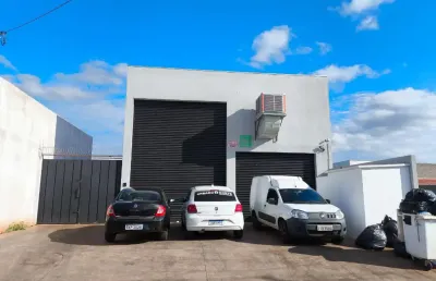 Galpão á venda no residencial paineiras rio verde go