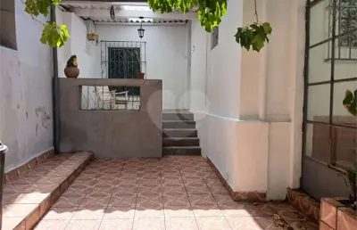 Casa com 3 quartos à venda na Avenida Pacaembu, Pacaembu, São Paulo