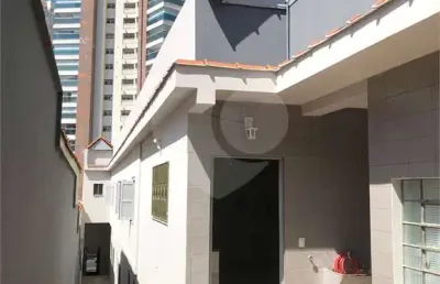 Sobrado com 4 quartos à venda ou para locação em vila regente feijó - sp