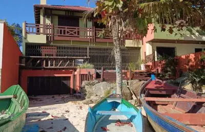 Casa pé na areia centro de porto belo para 16 pessoas - aluguel de temporada