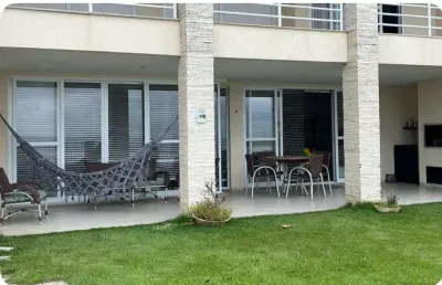 Casa pé na areia balneário perequê - porto belo - aluguel de temporada