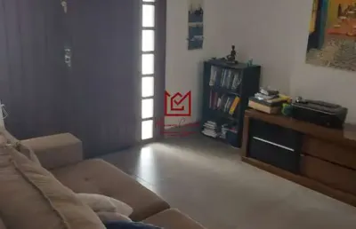 Casa com 3 quartos à venda no Interlagos, Sete Lagoas 