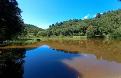 Sitio mulungu , 2.3ha,area 290 m² com 5 suites perto do centro - mulungu - ce