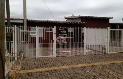 Casa com 4 quartos à venda na rua das araras, 114, harmonia, canoas por r$ 529.000