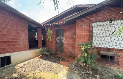 Casa com 2 quartos à venda na rua podalírio joão da rocha, 185, jardim carvalho, porto alegre por r$ 200.000