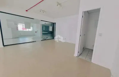Sala comercial à venda na rua quinze de janeiro, 193, centro, canoas por r$ 185.000