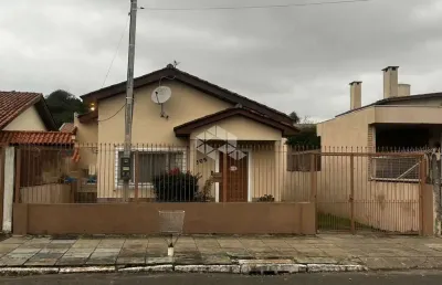 Casa com 3 quartos à venda na rua nações unidas, 305, nossa senhora das graças, canoas por r$ 610.000