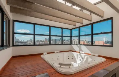 Cobertura linear com 236m², 3 suítes, ofurô,  3 vagas, copacabana, zona sul