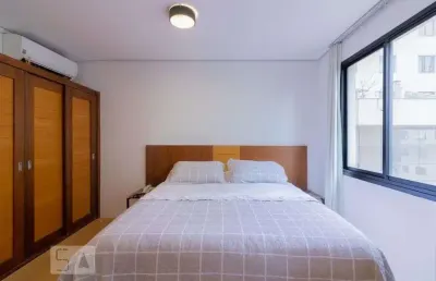Kitnet / Stúdio à venda em Moema, São Paulo 