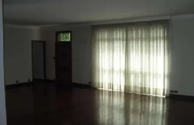 Casa à venda no interlagos com 635m, 4 suítes e 10 vagas