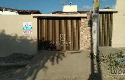 Casa solta em bairro bem localizado na cidade gravatá/pe 4 quartos
