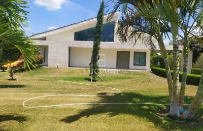 Belíssima casa em condomínio - de r$ 2.500.000 por r$2.200.000,00