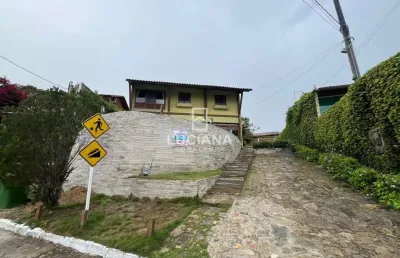 De r$ 1.100.000 por r$ 800.000 casa com 3 níveis cond. fechado