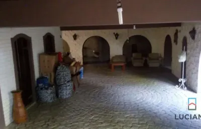 Casarão no janga - a 30 metros da praia de r$2.500.000,00 po r$1.900.000,00