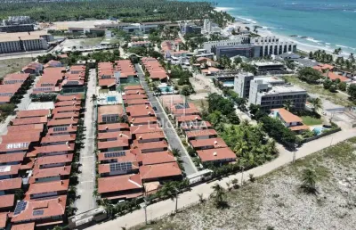 Sua casa de praia com 4 quartos em condomínio fechado - praia dos carneiros