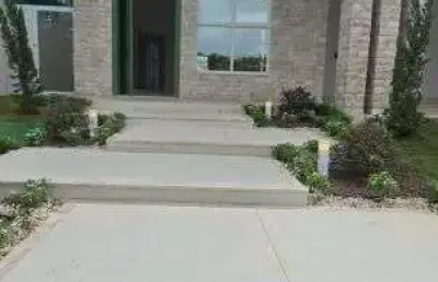 Linda casa térrea nova condomínio florença chapeu do sol em várzea grande