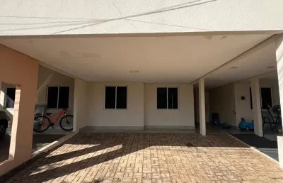 Condomínio rubi linda casa com churrasqueira a venda 450 mil.