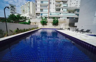 Apartamento no alto da lapa com churrasqueira à carvão na varanda