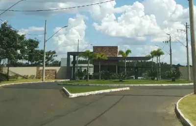 Terrenos em excelente condomínio a beira do lago do jockey park uberaba