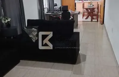 Sobrado à venda, 4 dormitórios, 1 suíte, 2 vagas de garagem cobertas, jardim morada do sol, indaiat