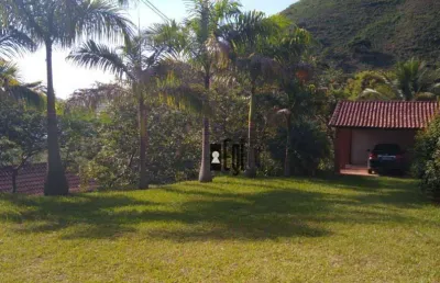 Sítio com 2 dormitórios com 51000 m² a 800 mts da cidade - santa rita de jacutinga - santa rita de jacutinga/mg