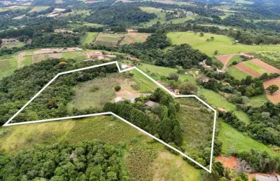 Piedade: chácara completa para morar ou lucrar com eventos