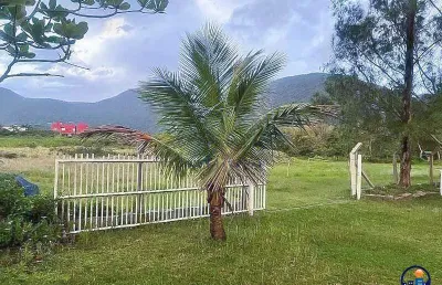 Terreno com mais de 1500 m² para à venda no sul da ilha, pântano do sul, florianópolis próximo ao mar