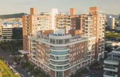 Lindo apartamento totalmente mobiliado no coração da cidade universitária