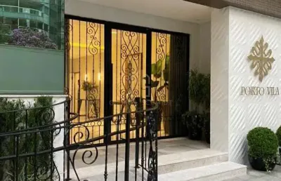 Apartamento com 4 quartos à venda na Rua 317, 110, Meia Praia, Itapema