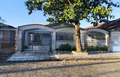 Casa para venda em praia grande, caiçara, 3 dormitórios, 1 suíte, 3 banheiros, 7 vagas