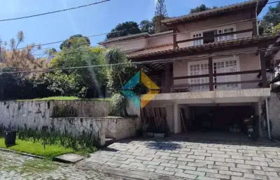 Casa em condomínio fechado com 4 quartos à venda na Rua Amadeu Gomes, 126, Sapê, Niterói