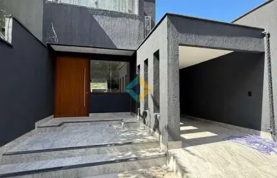 Casa com 3 quartos para alugar na Rua Doutor Rovane Tavares Guimarães, 199, Maravista, Niterói