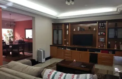 Casa em condomínio fechado com 4 quartos à venda na Avenida Professor Pedro Clarismundo Fornari, 483, Engordadouro, Jundiaí