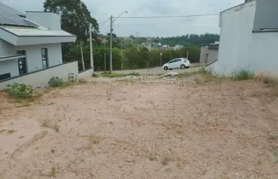 Terreno em condomínio jundiaí - condomínio bella vittá - topografia em aclive