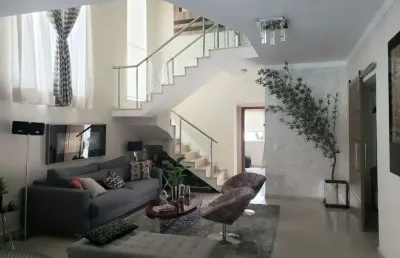 Sobrado de condominío em jundiaí - at: 360,00 m² - ac: 307,00 m² - 4 dorms (2 suítes)