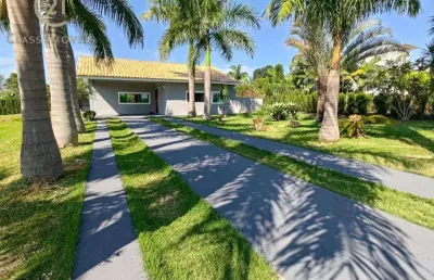 Casa à venda em cambé, recanto santa andréa, com 3 quartos, com 220 m², golf ville
