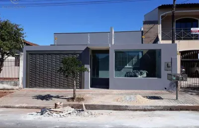 Casa à venda em londrina, leonor, com 3 quartos, com 200 m²