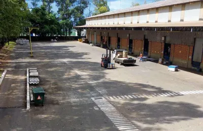 Barracão para alugar em londrina, estância dlaville, com 12500 m²
