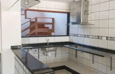 Casa à venda e para alugar em londrina, conjunto habitacional alexandre urbanas, com 3 quartos