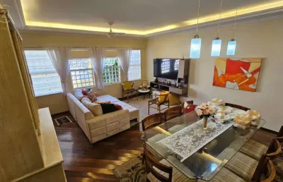 Casa à venda em londrina, universitário, com 4 quartos, com 280 m²